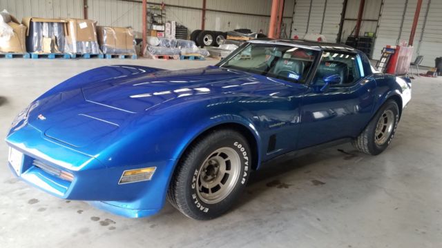 1982 Chevrolet Corvette Coupe - photo 3