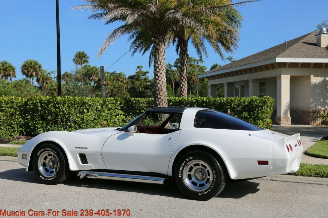 1982 Chevrolet Corvette - photo 11