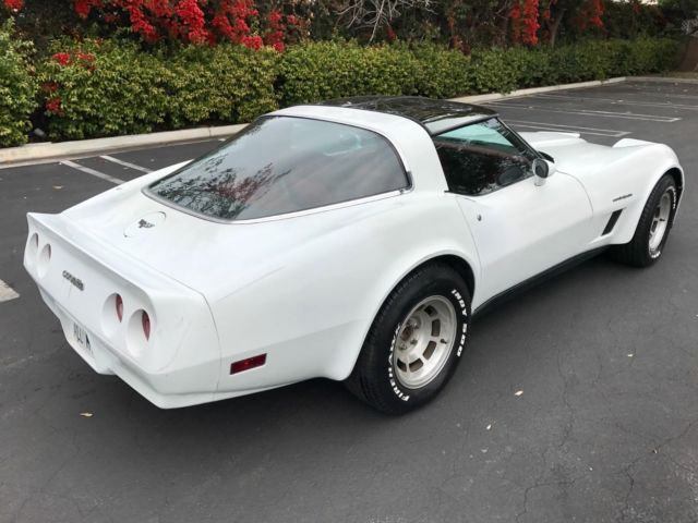 1982 Chevrolet Corvette - photo 10