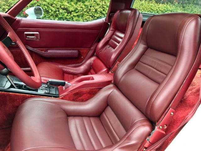1982 Chevrolet Corvette - photo 13