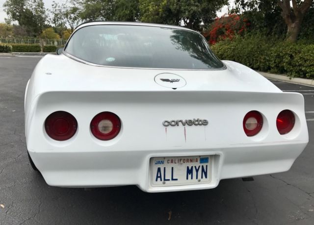 1982 Chevrolet Corvette - photo 8