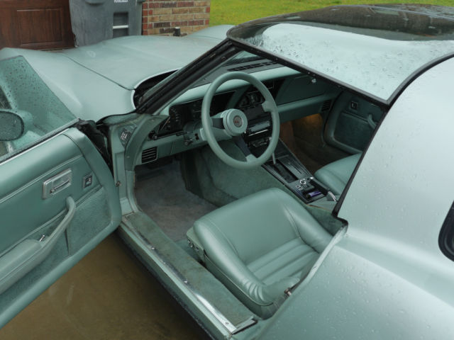 1982 Chevrolet Corvette - photo 7