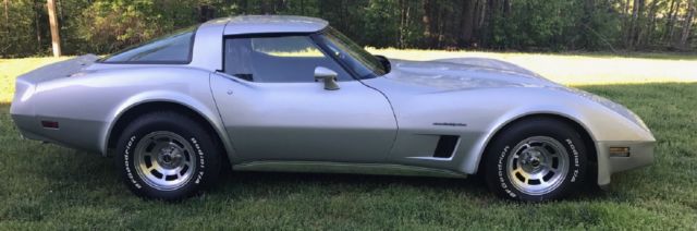 1982 Chevrolet Corvette - Crossfire Injection - Very Nice - Original Condition 1982 Chevrolet Corvette