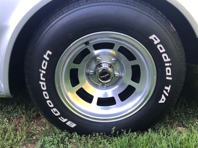 1982 Chevrolet Corvette - photo 3