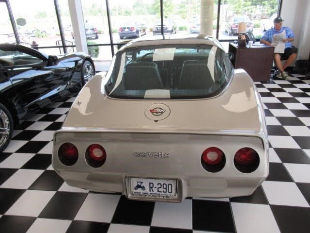 1982 Chevrolet Corvette Hatchback - photo 4