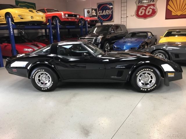 1982 Chevrolet Corvette - photo 10