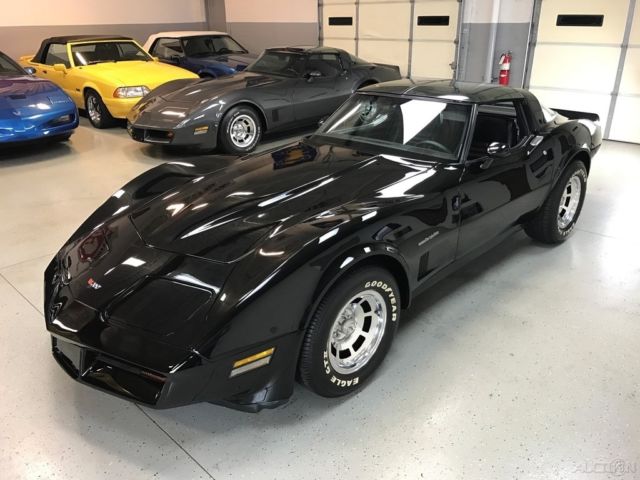 1982 Chevrolet Corvette - photo 3