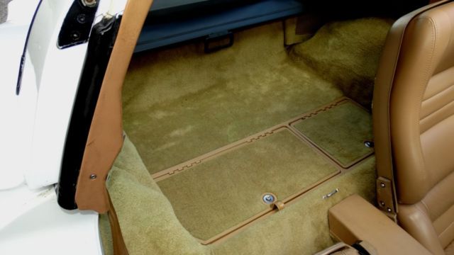 1982 Chevrolet Corvette FACTORY LEATHER - photo 10