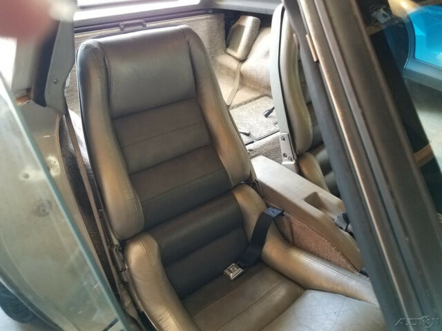 1982 Chevrolet Corvette Stingray Fastback Collector Edition - photo 10