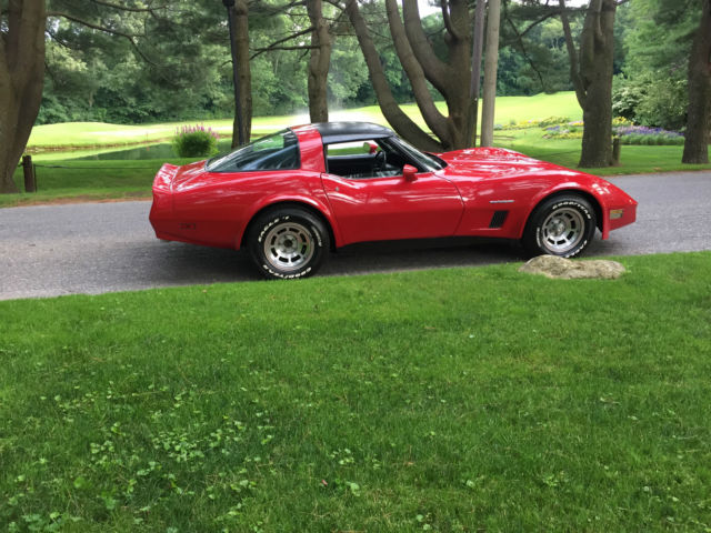 1982 Chevrolet Corvette - photo 3