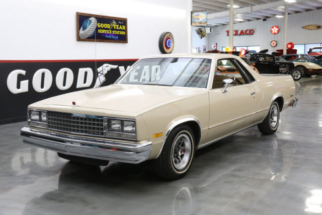 1982 Chevrolet El Camino 2dr Pickup - photo 2
