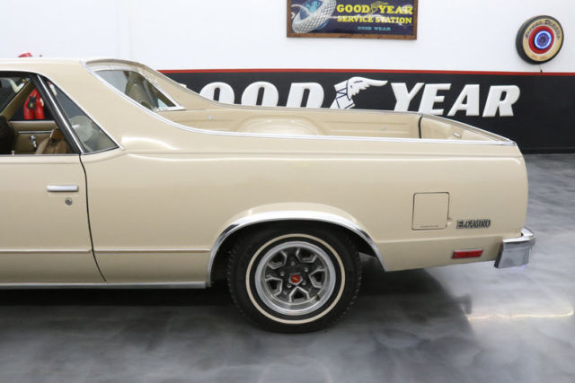 1982 Chevrolet El Camino 2dr Pickup - photo 6