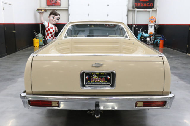 1982 Chevrolet El Camino 2dr Pickup - photo 8