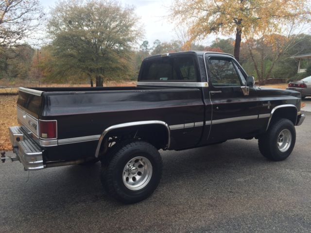 1982 Chevrolet C/K Pickup 1500 SILVERADO - photo 2