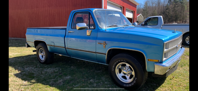 1982 Chevrolet C-10 - photo 3