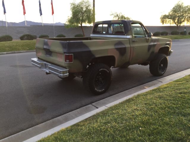 1982 Chevrolet C/K Pickup 1500 K10 4x4 - photo 9