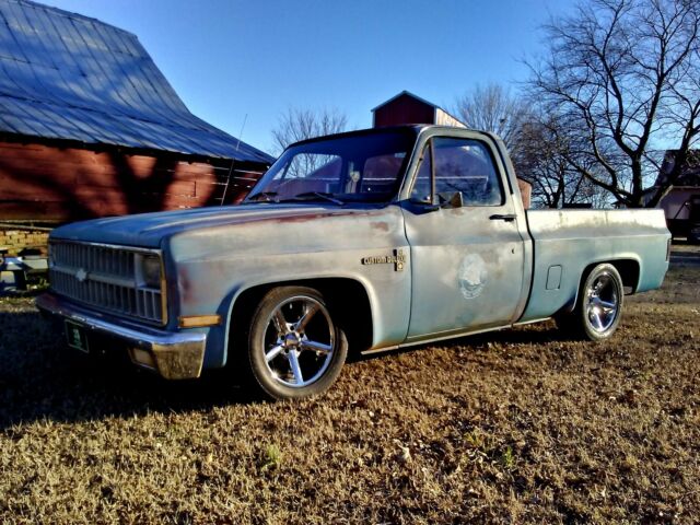 1982 Chevrolet C-10 - photo 3