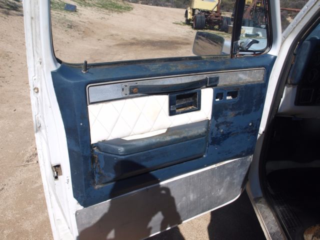 1982 Chevrolet C-10 pickup - photo 10