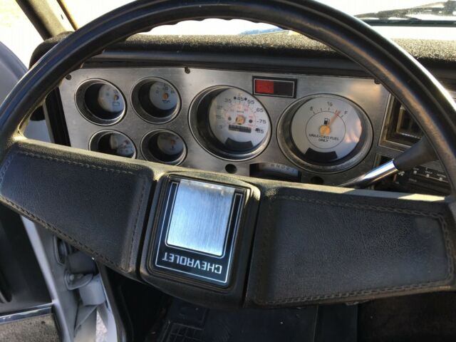 1982 Chevrolet C-10 Silverado - photo 11