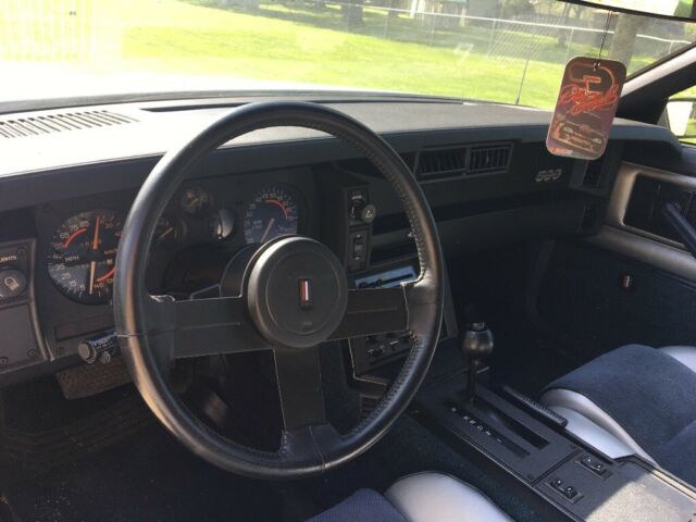 1982 Chevrolet Camaro Z28 - photo 7