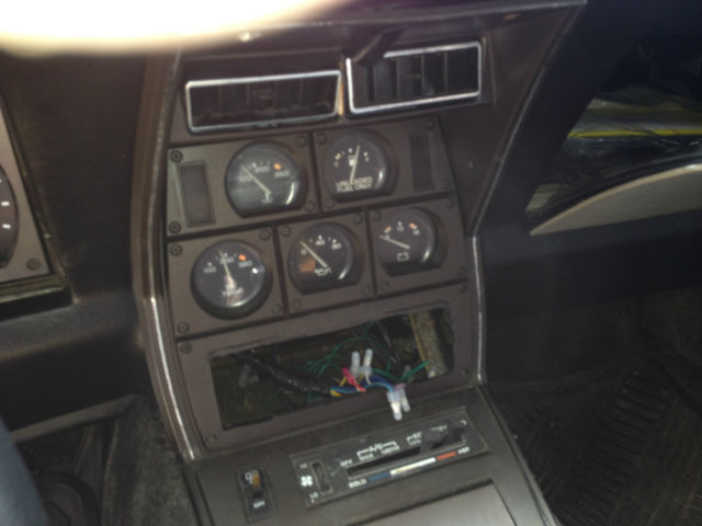 1982 Chevrolet Corvette Collectors Edition - photo 12