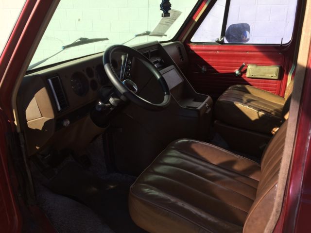 1982 Chevrolet G20 Van Custom - photo 6