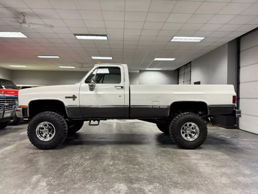 1982 Chevy K30 Scottsdale, 4x4, With 140,839 Original Miles, Lifted! 1982 Chevrolet C/K Pickup 3500 Scottsdale, 4x4