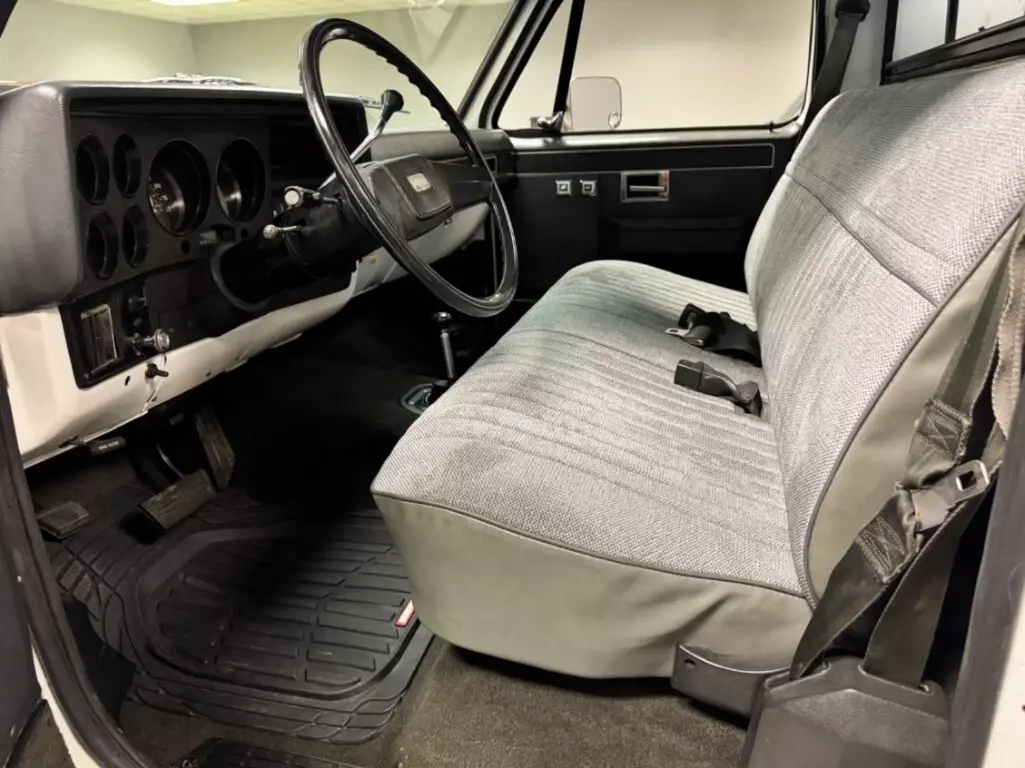 1982 Chevrolet C/K Pickup 3500 Scottsdale, 4x4 - photo 7