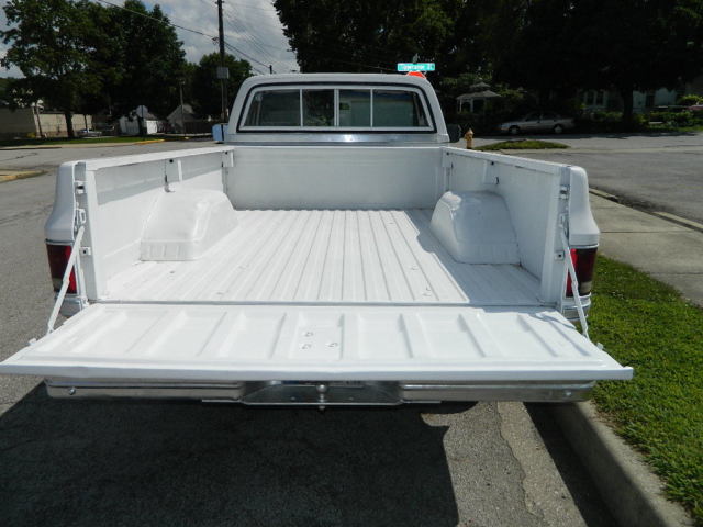 1982 Chevrolet C/K Pickup 2500 - photo 7