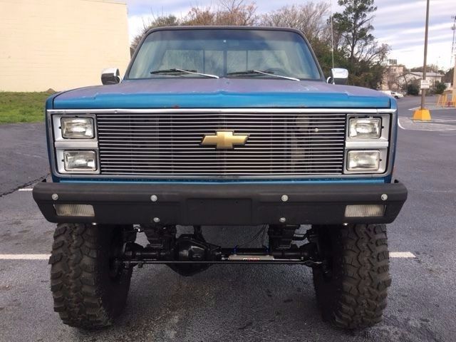 1982 Chevrolet C-10 - photo 2