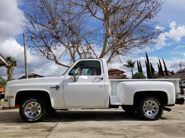 1982 Chevrolet C-10 - photo 2