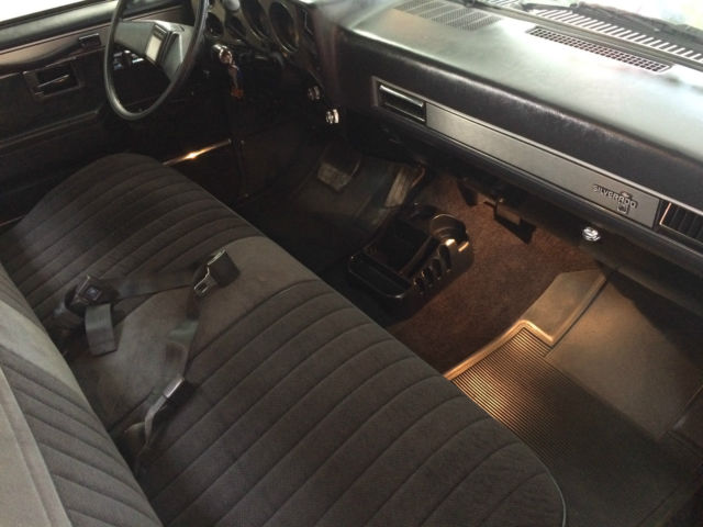 1982 Chevrolet C-10 Silverado - photo 9