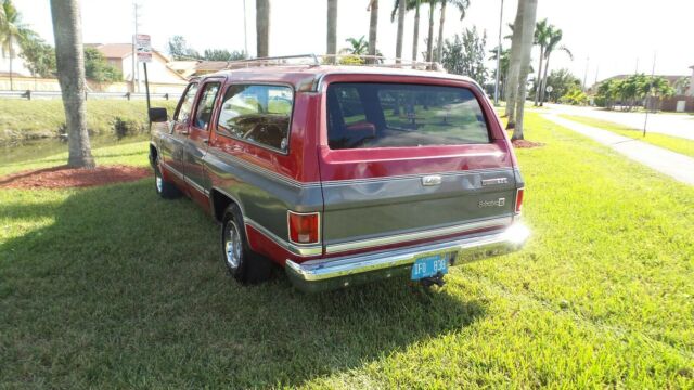 1982 Chevrolet Suburban - photo 6