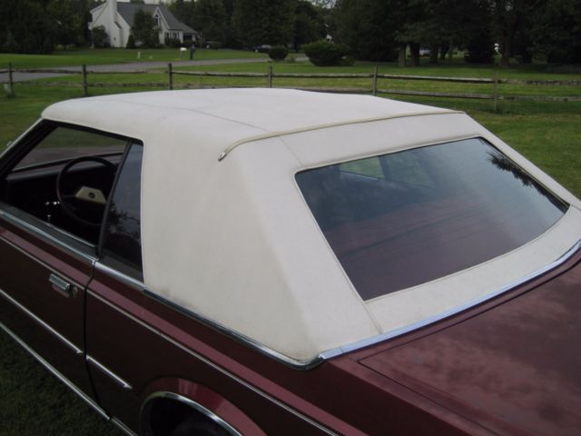 1982 Chrysler Cordoba Cabriolet - photo 10