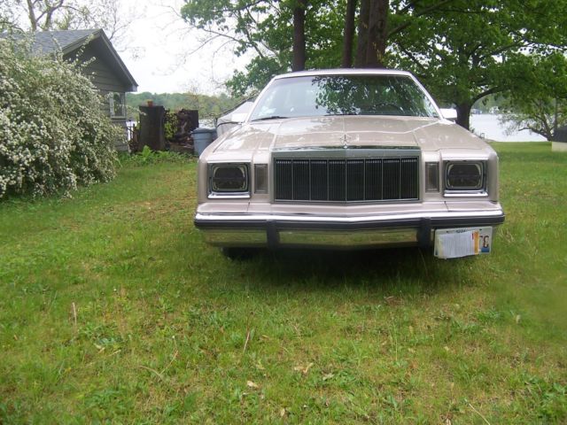 1982 Chrysler Cordoba - photo 3