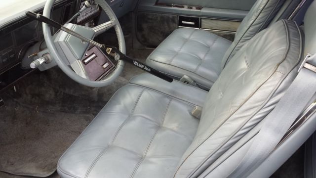 1982 Chrysler Imperial - photo 4