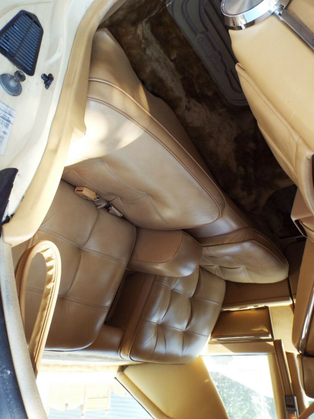 1982 Chrysler Imperial - photo 8