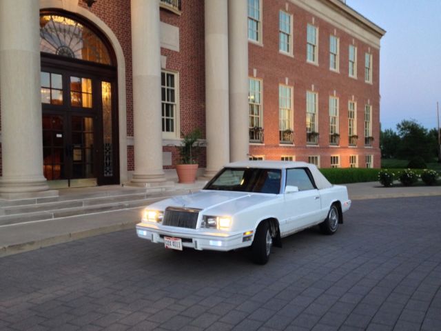1982 Chrysler LeBaron Medallion - photo 3