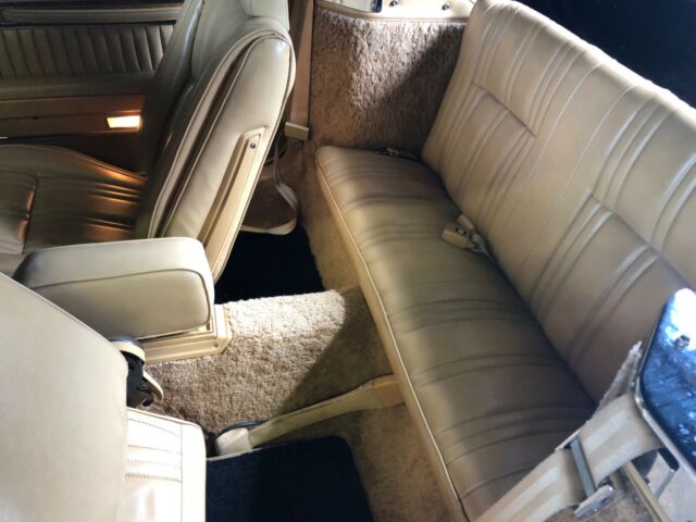 1982 Chrysler LeBaron - photo 4