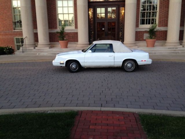1982 Chrysler LeBaron Medallion - photo 4