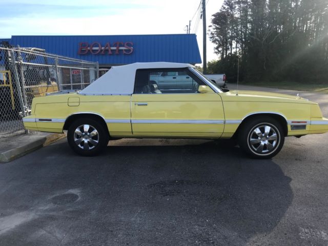 1982 Chrysler LeBaron Convertible - photo 4