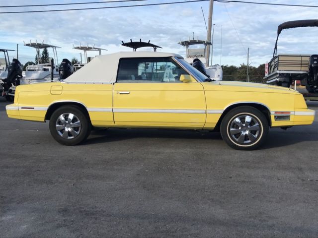 1982 Chrysler LeBaron Convertible - photo 9