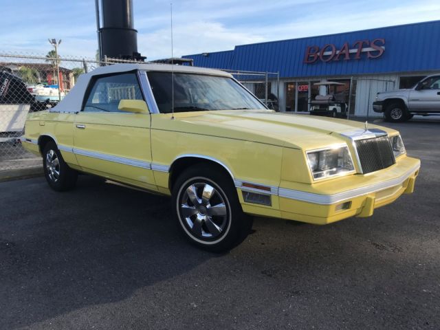 1982 Chrysler LeBaron Convertible - photo 3