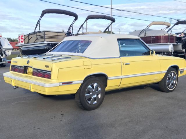 1982 Chrysler LeBaron Convertible - photo 6