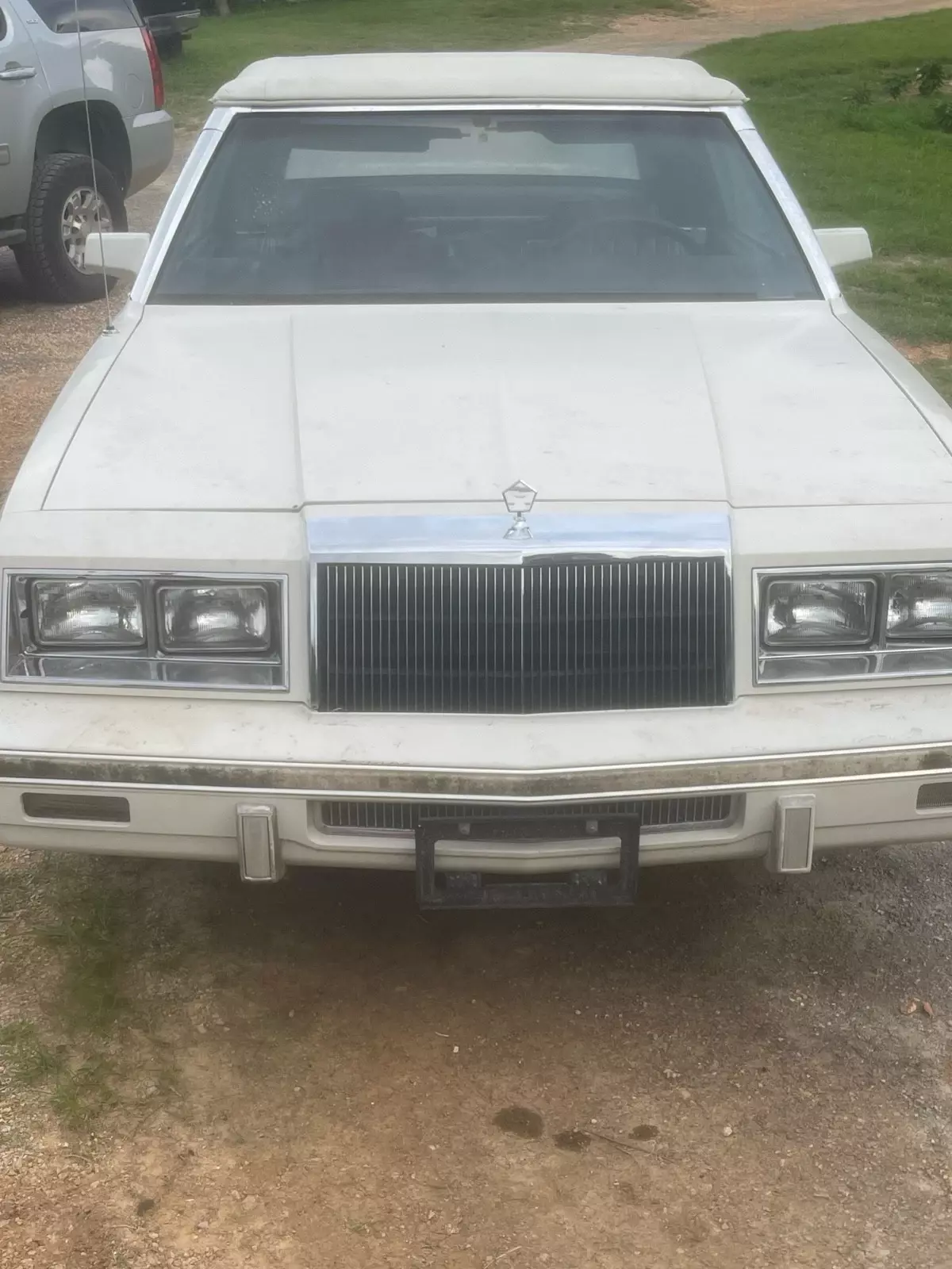 1982 Chrysler LeBaron Convertible White MEDALLION 1982 Chrysler LeBaron MEDALLION