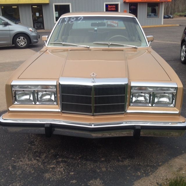 1982 Chrysler New Yorker - photo 3