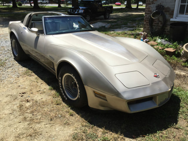 1982 Collector Corvette Collector's Edition 1982 Chevrolet Corvette