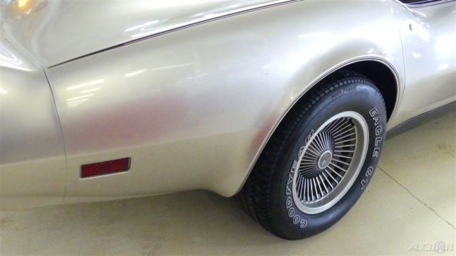 1982 Chevrolet Corvette Collector Edition - photo 12