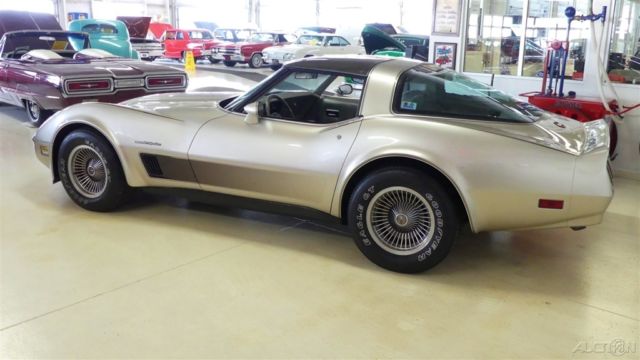 1982 Chevrolet Corvette Collector Edition - photo 7