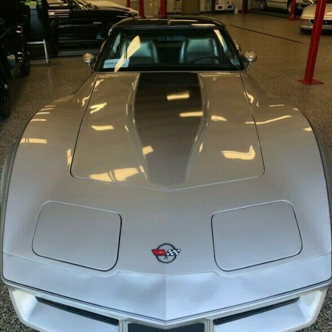 1982 Chevrolet Corvette Leather Upgrades - photo 4